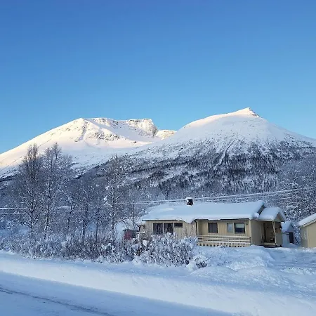 Charming House In Scenic Surroundings 度假居