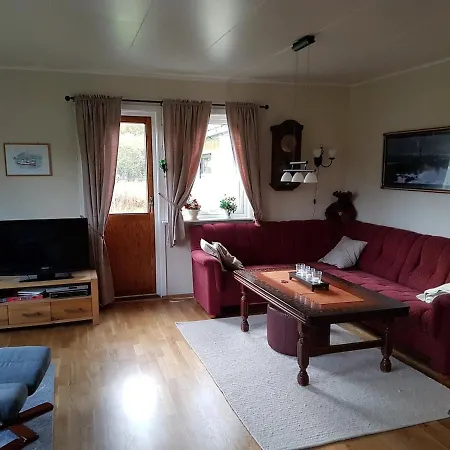 Charming House In Scenic Surroundings 度假居 *